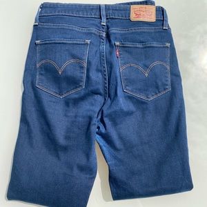 Levi’s Jeans
